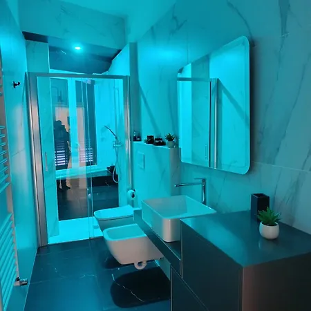 Cromo Apartment *